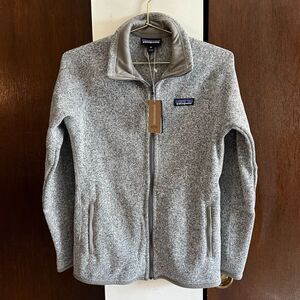 Patagonia Women’s Better Sweater Jacket Size XS in Birch White